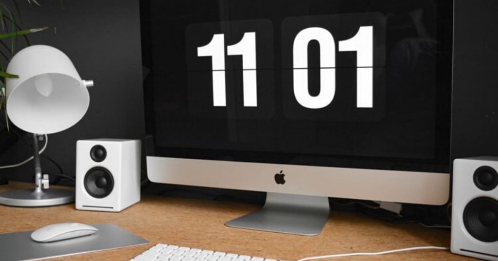 digital time on screen