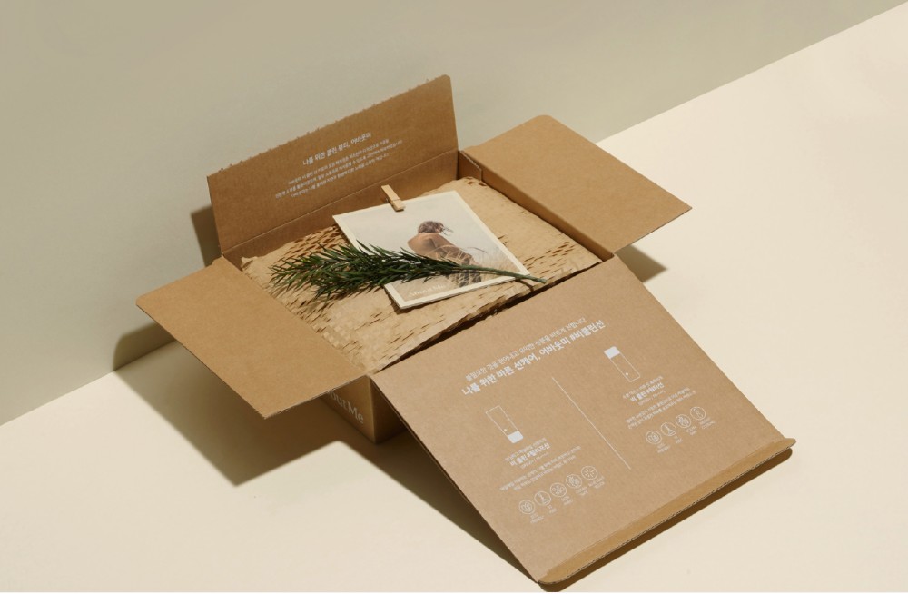 packaging inserts example