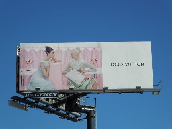 Louis Vuitton - Banner Ads In Context