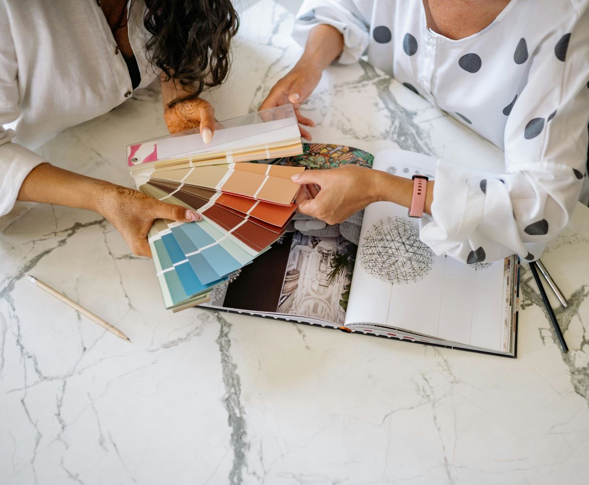 Top 7 Things Your Brochure Design Service Should Always Include