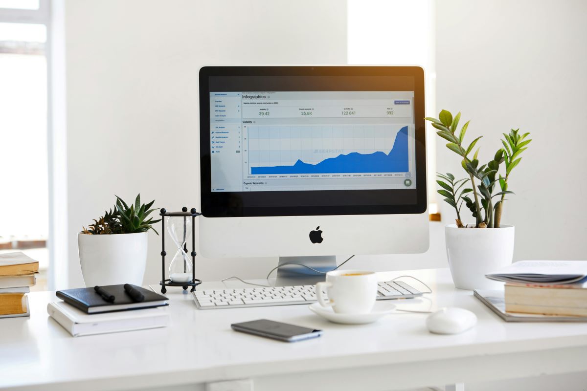 Why Hiring a Graphic Design Agency Is Essential for Modern Brands