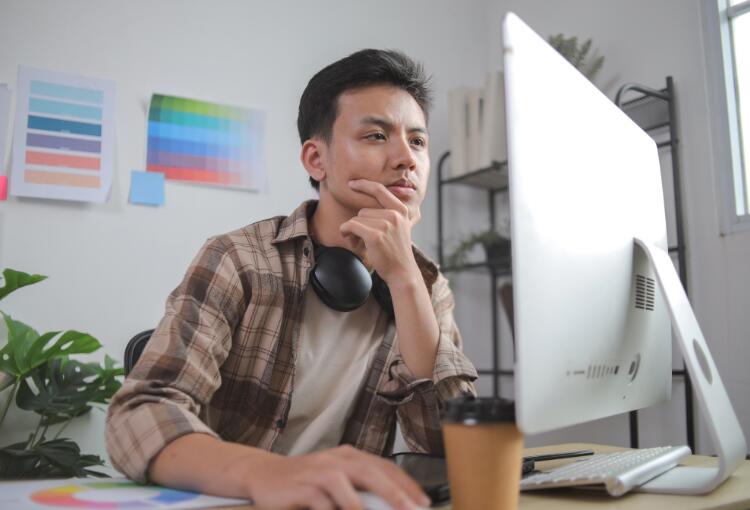 Penji vs freelancers comparison showing cost output and reliability differences for graphic design services